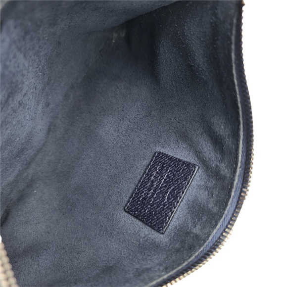 Valentino Garavani Rockstud  Atelier Leather Pouch - Picture 6 of 9